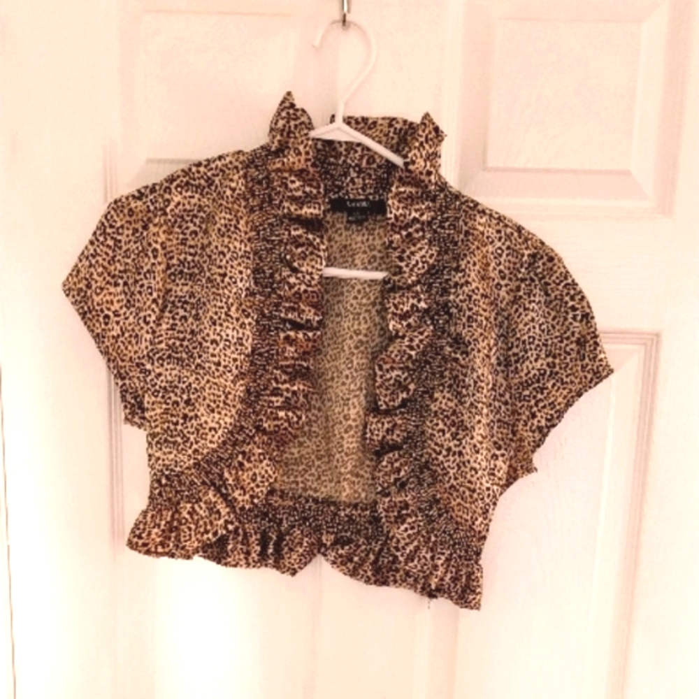 Brand New Trendy Animal Print Ruffled Edge Cap shrug